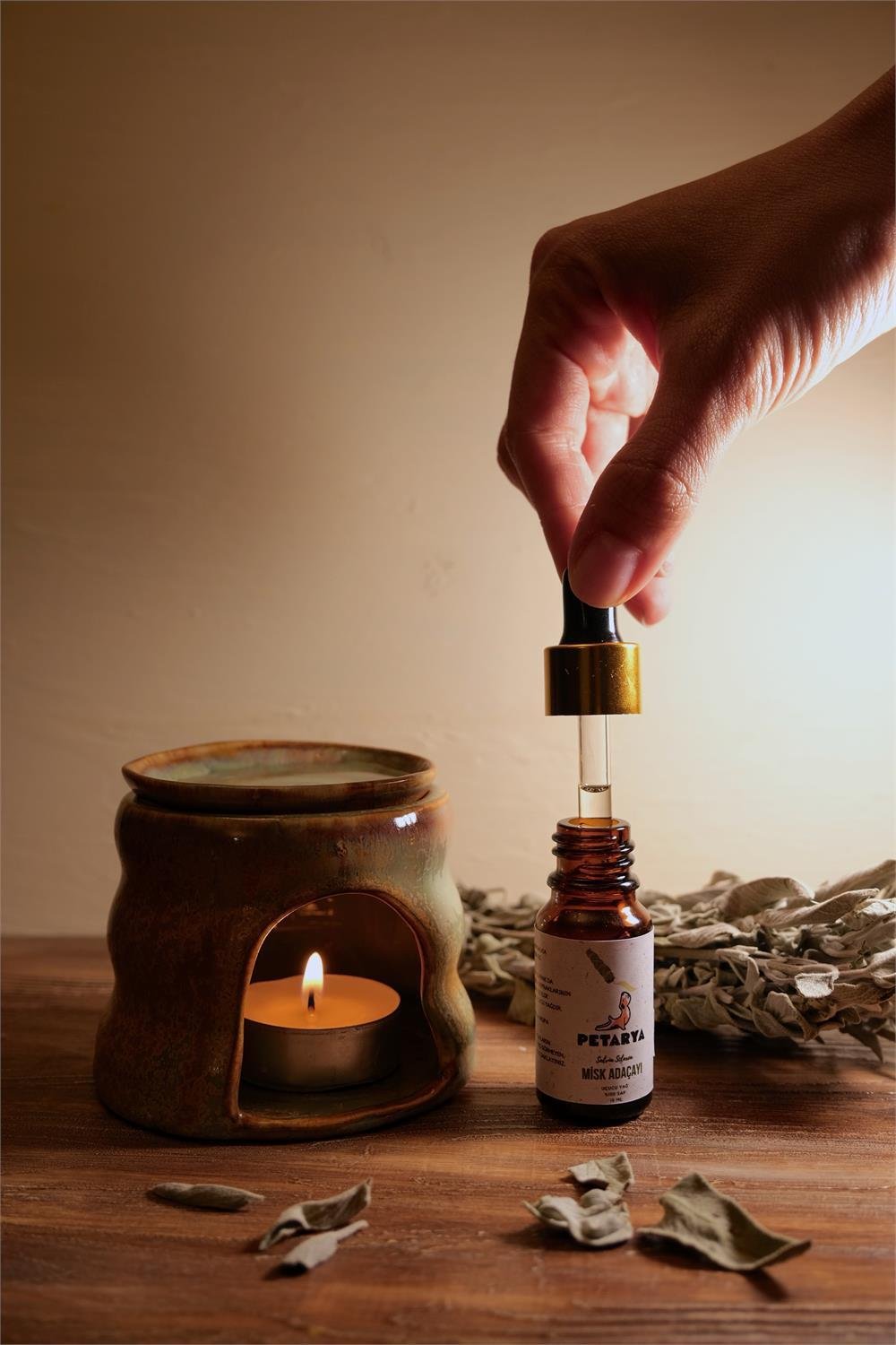 Petarya %100 Saf Uçucu Misk Adaçayı Yağ Salvia Sclarea  - 10ml