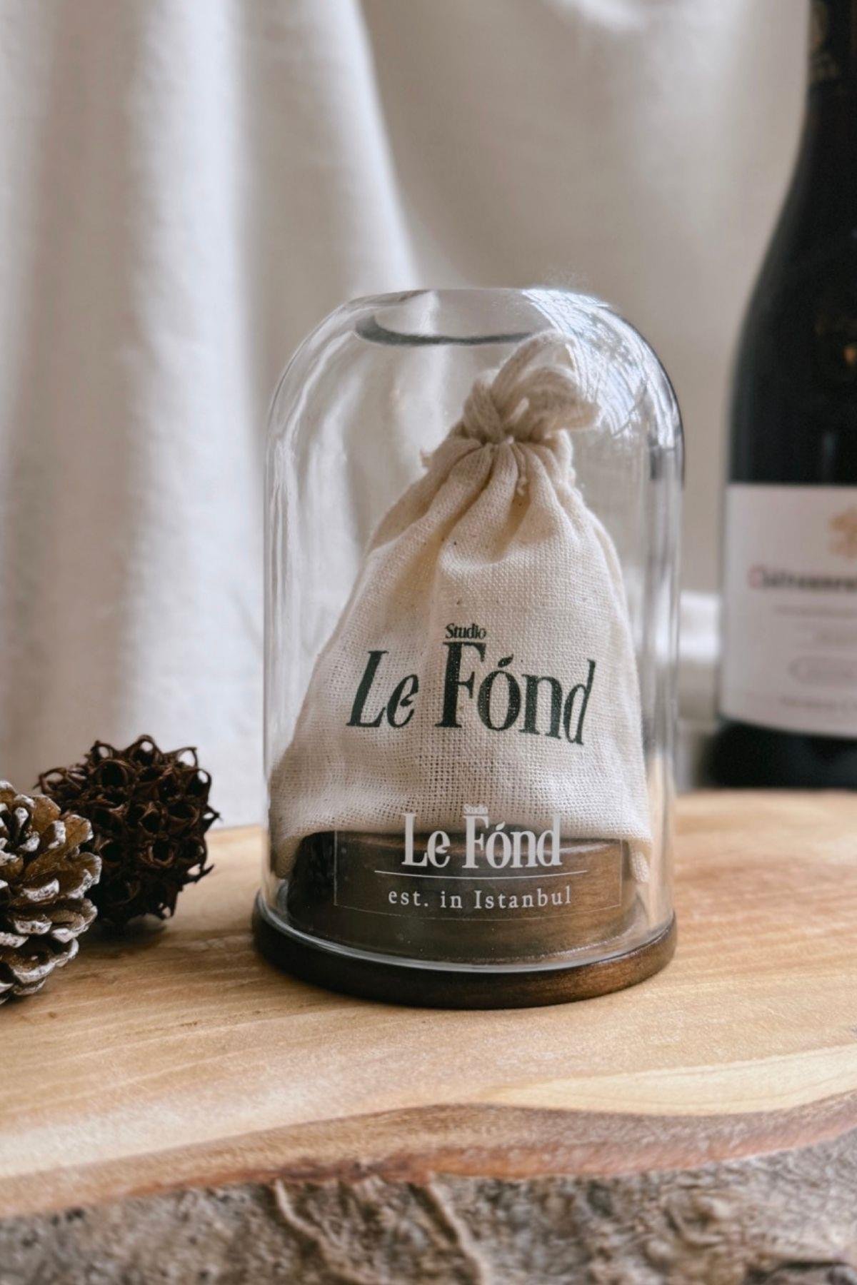 Studio Le Fond Tealight Mumluk - Koyu renk Ahşap Tabanlı (Beyaz)