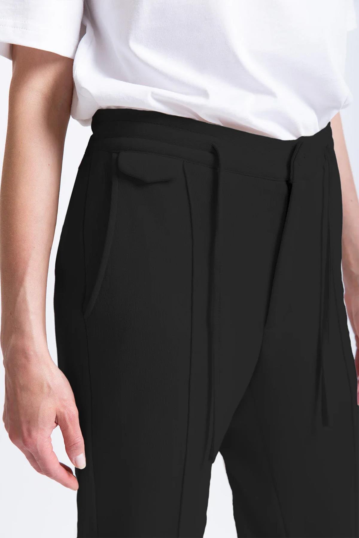 Uniqvibe Organik Pamuklu Siyah Kadın Sweatpant