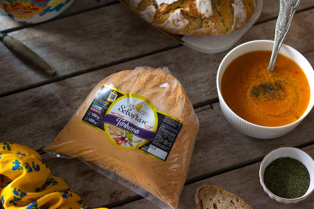 GELENEKSEL KÖY TARHANASI