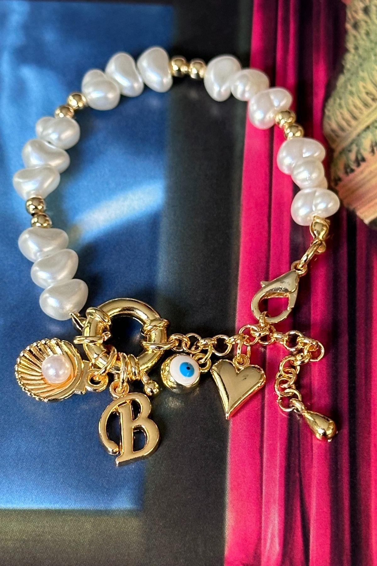 B Harfli İnci Model İstiridye,Nazar ve Kalp Sallantılı Tasarım Bileklik