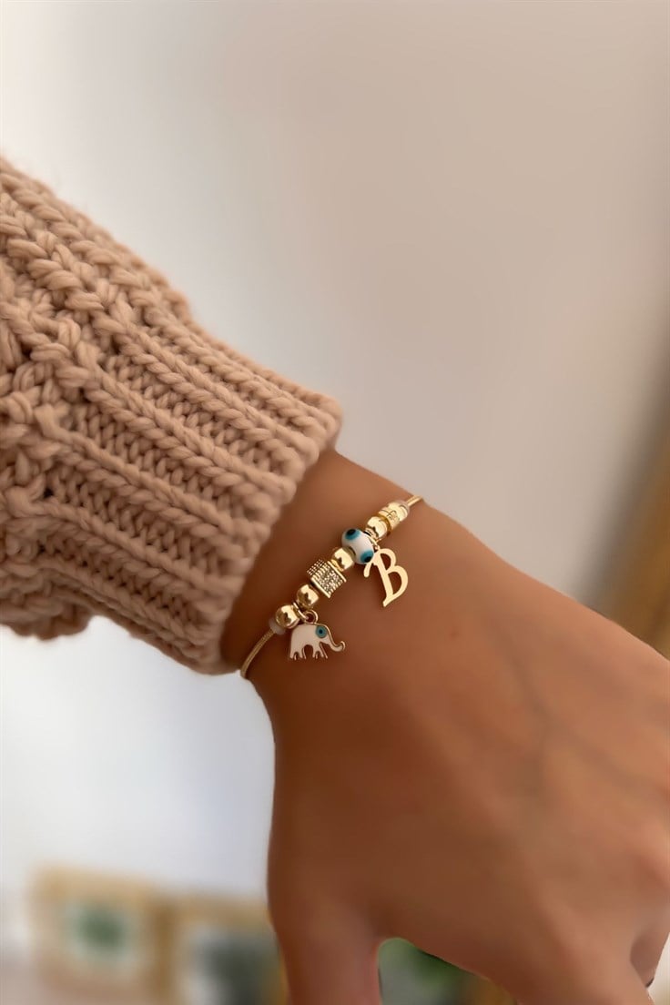 B Harfli ve Beyaz Mineli Fil Figürlü Nazar Bileklik Gold