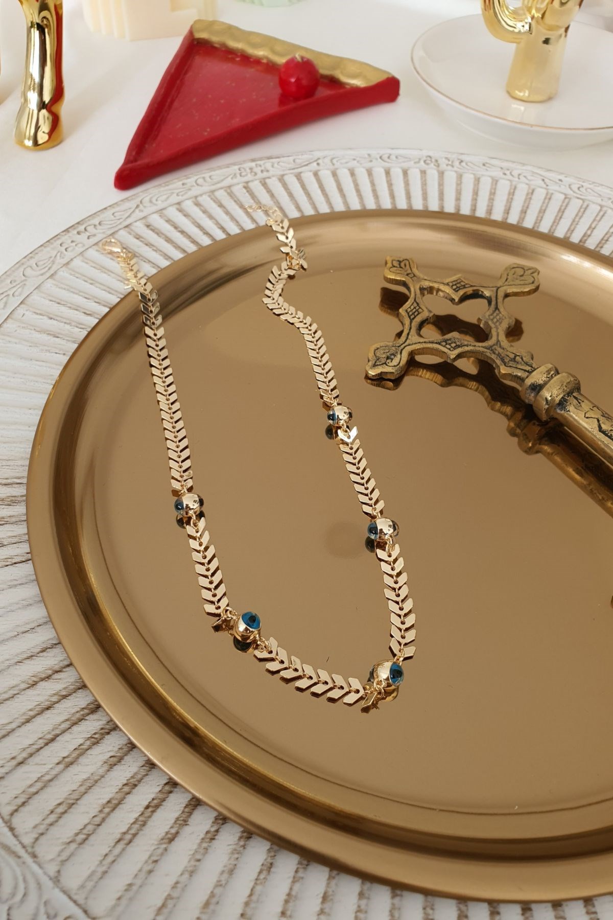 Balık Sırtı Ve Nazar Model Sıralı Kolye Gold