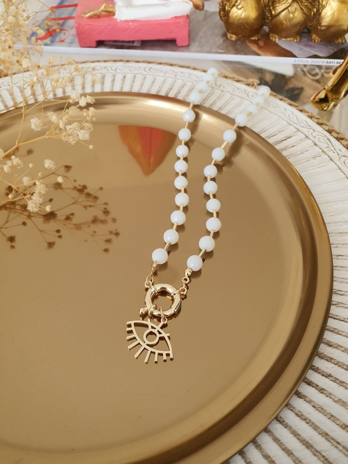 Beyaz Boncuk Sıralı Göz Model Kolye Gold