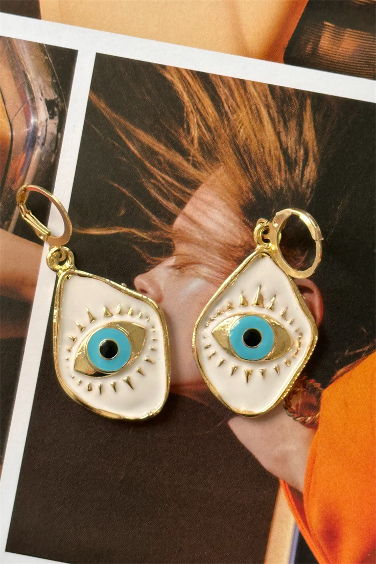 Beyaz Mineli Göz Figürlü Küpe