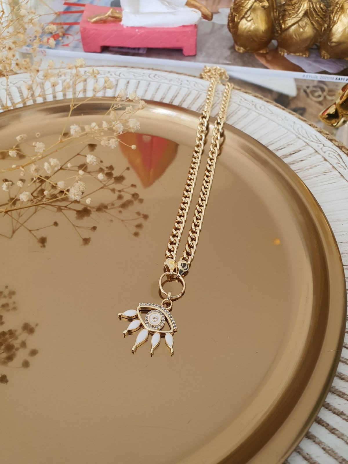 Beyaz Mineli Göz Model Halka Detaylı Kolye Gold