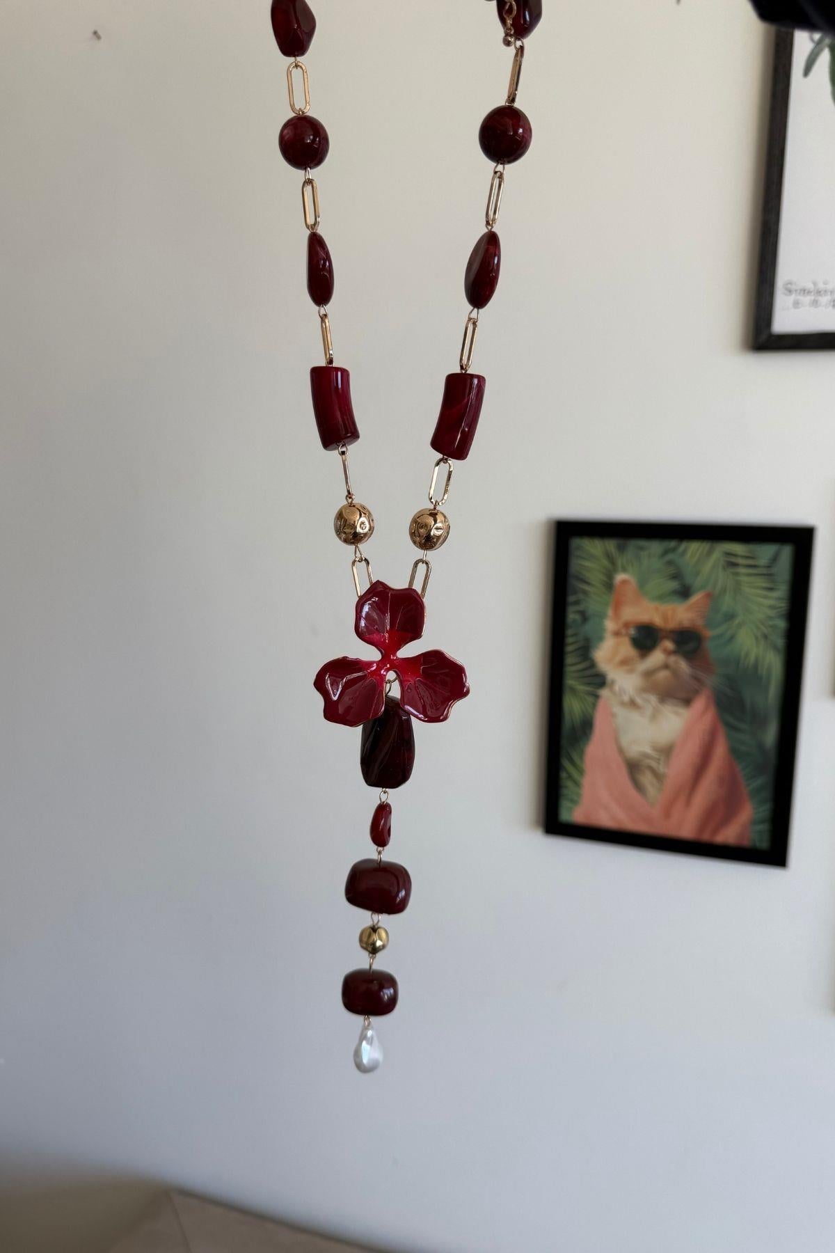 Bordo Taşlı Çiçek Kolye