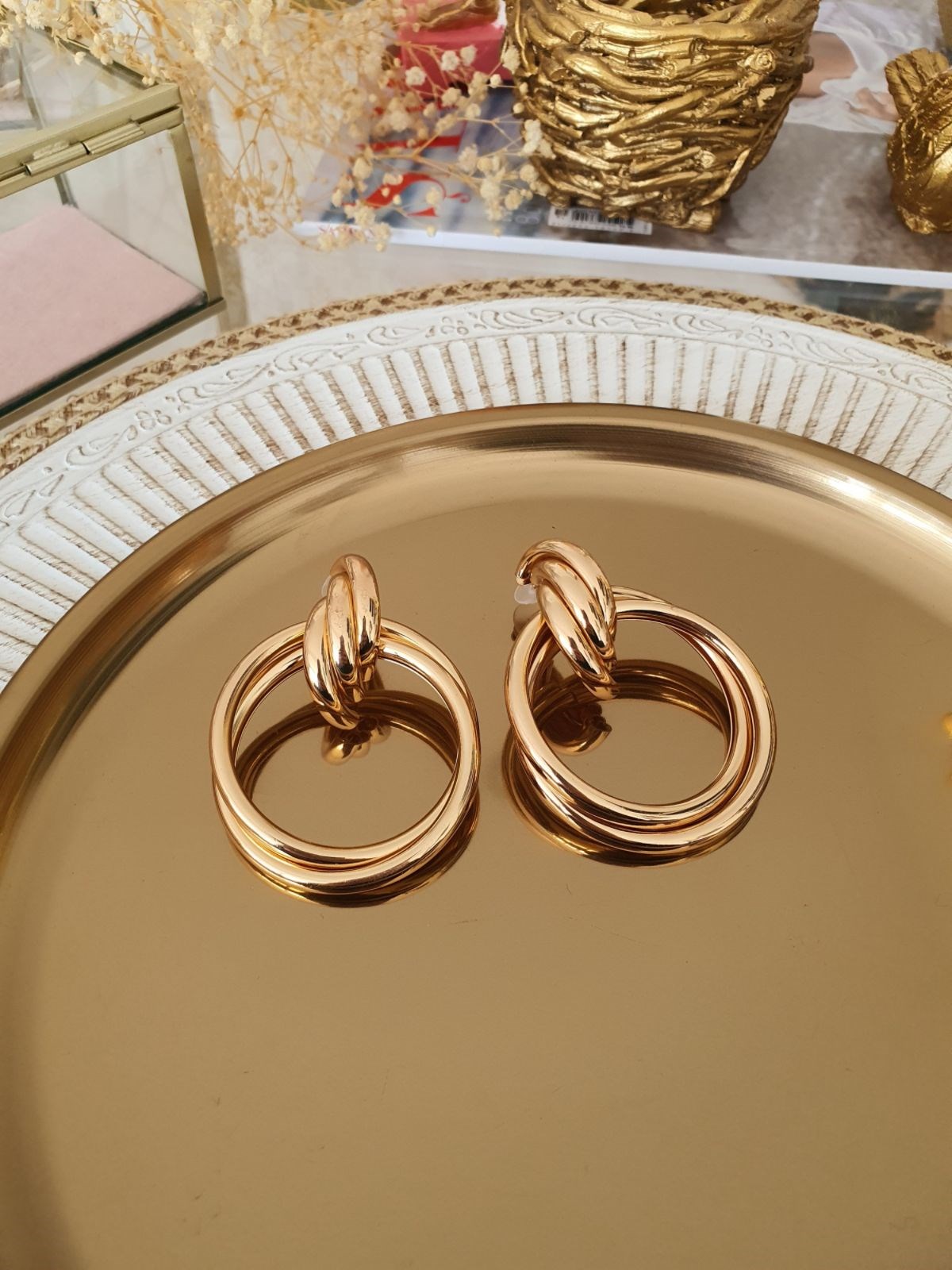 Burgu Model Halka Küpe Gold
