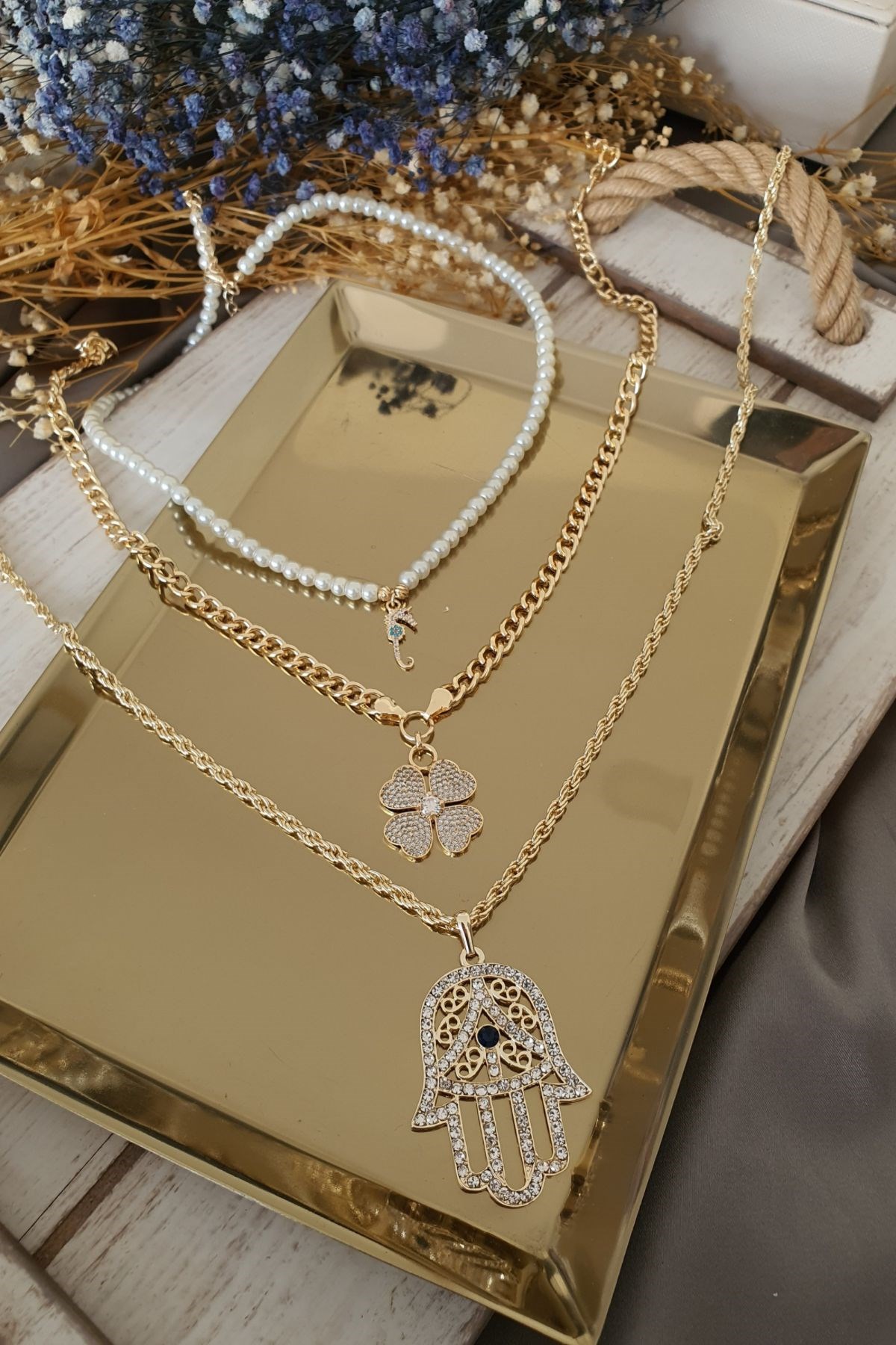 Callisto Kolye Kombini Gold