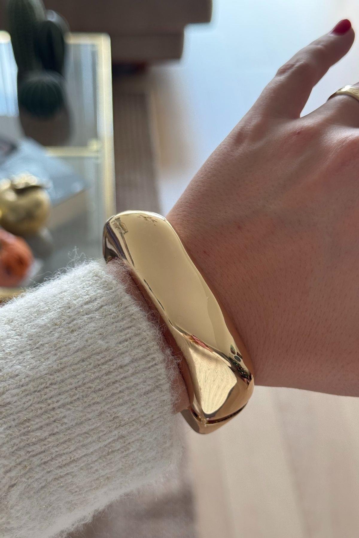 Çelik Dalgalı Kelepçe