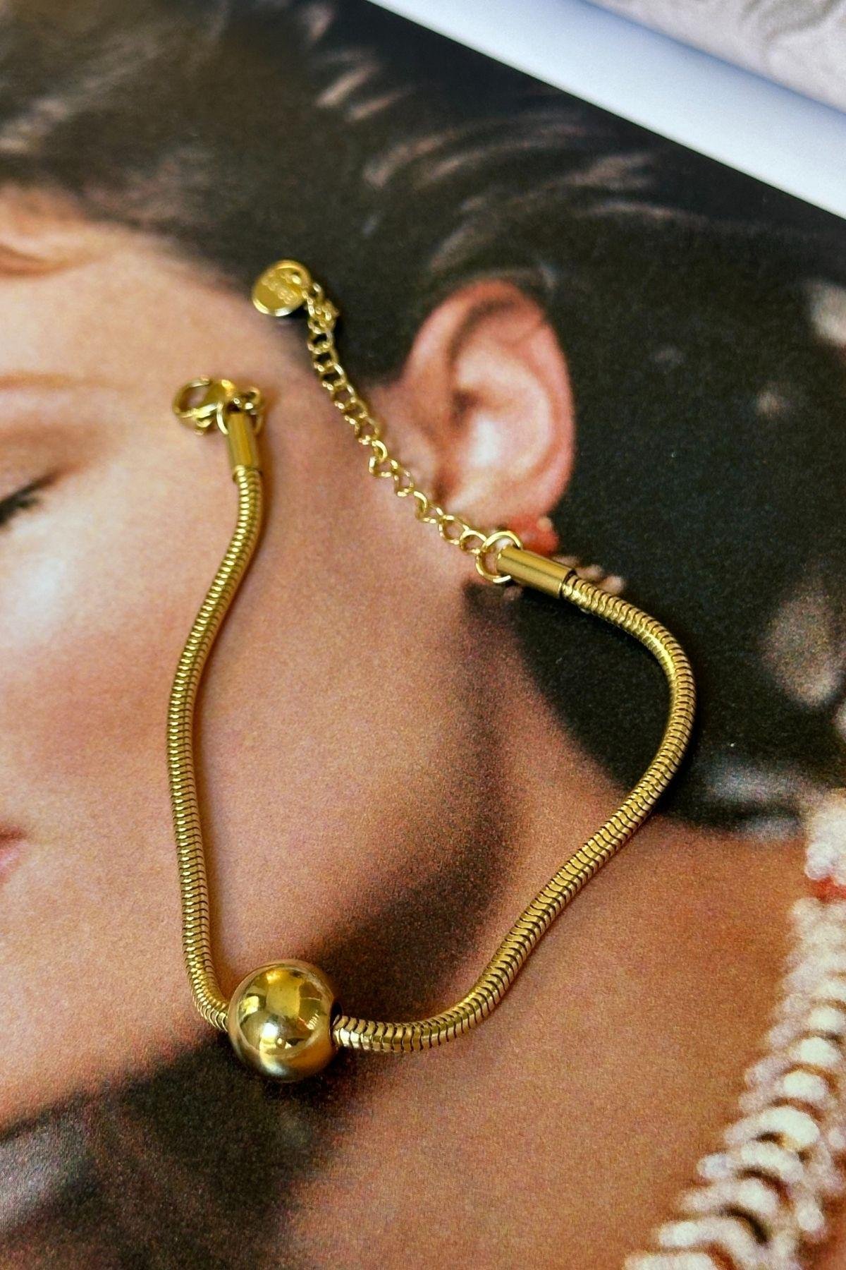 Çelik Gold Topçuk Detaylı Bileklik