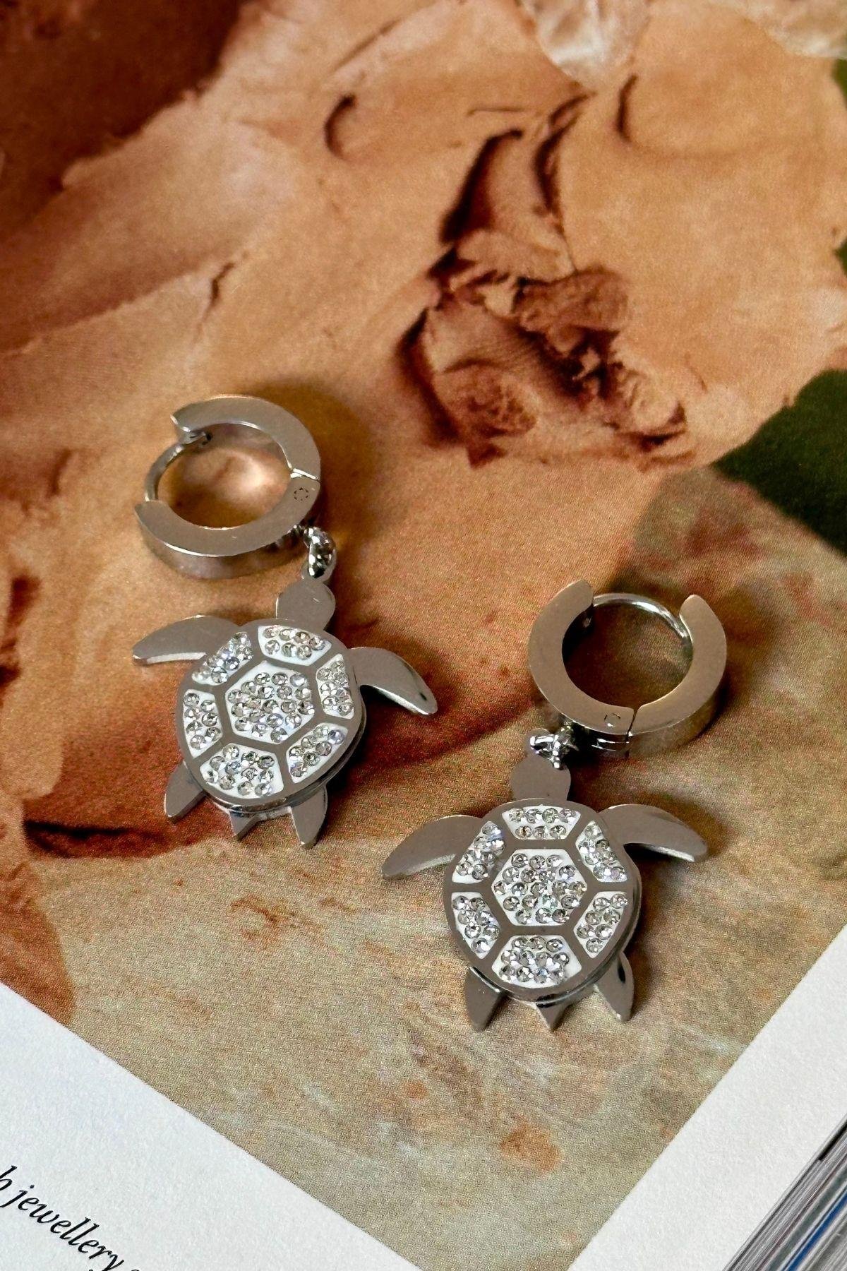 Çelik Gümüş Renk Kaplumbağa Küpe