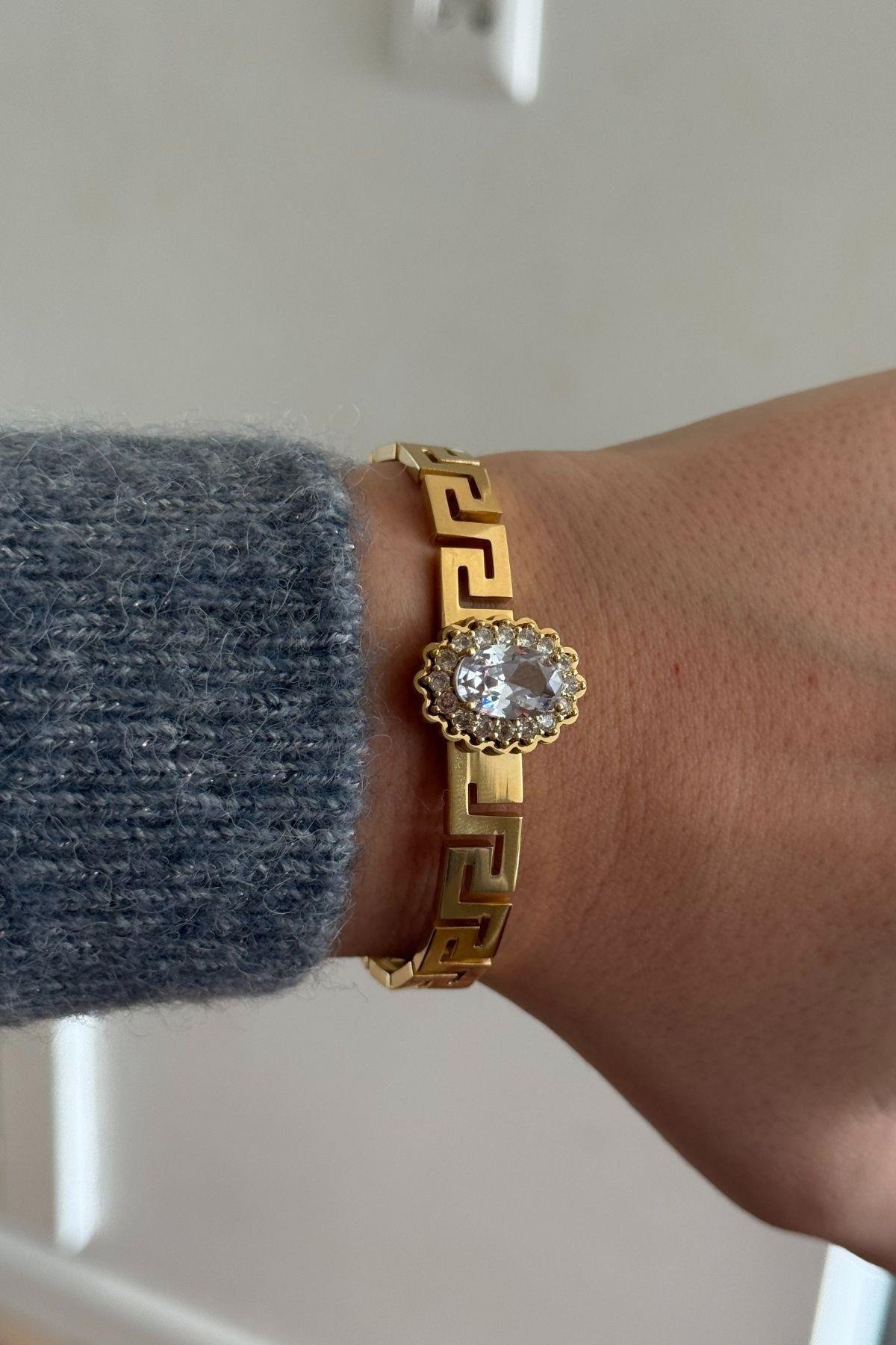 Çelik Oval Zirkon Taşlı Kelepçe