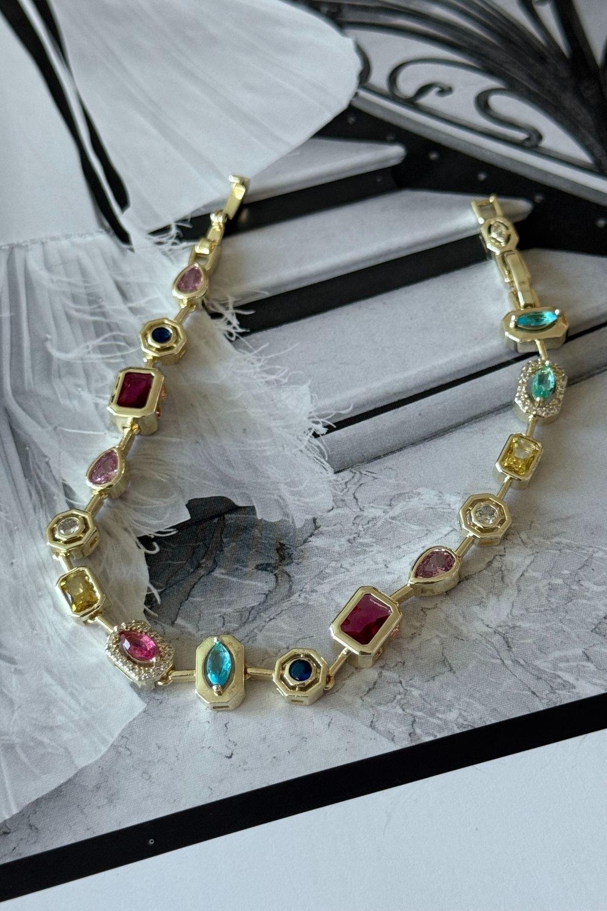 Çelik Renkli Taşlı Künye