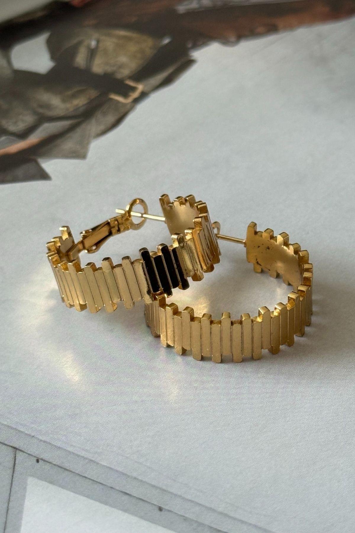 Çelik Tırtıklı Halka Küpe