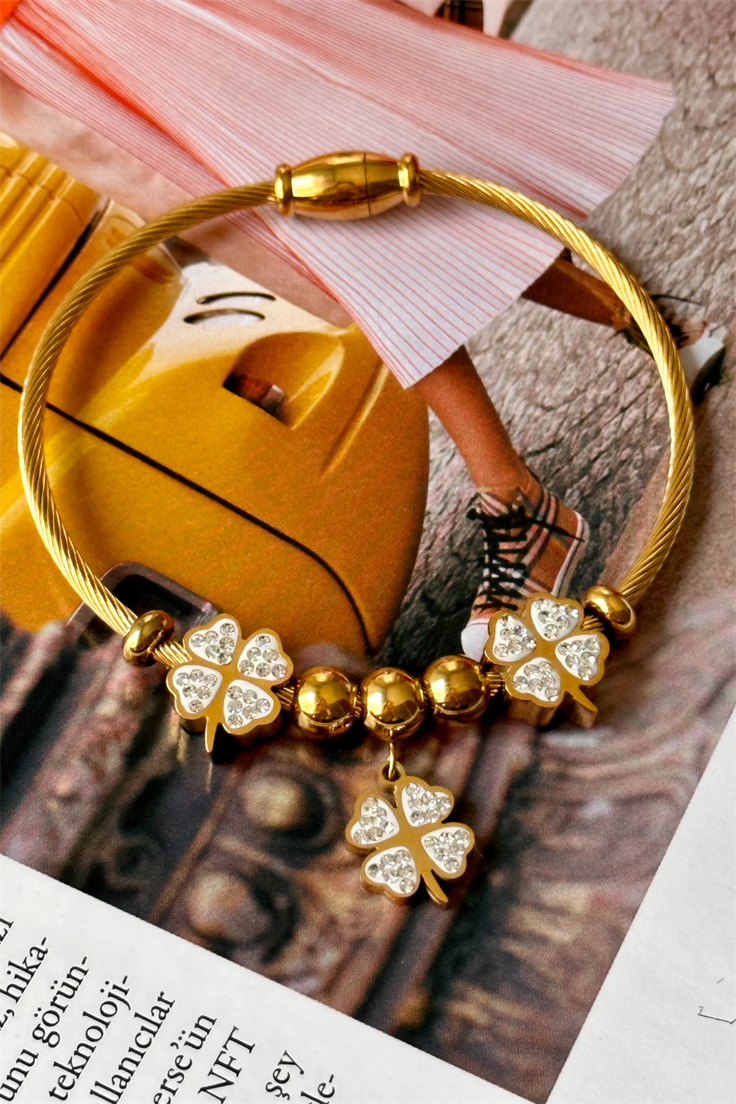 Çelik Üçlü Yonca Model Mıknatıs Kapamalı Bileklik