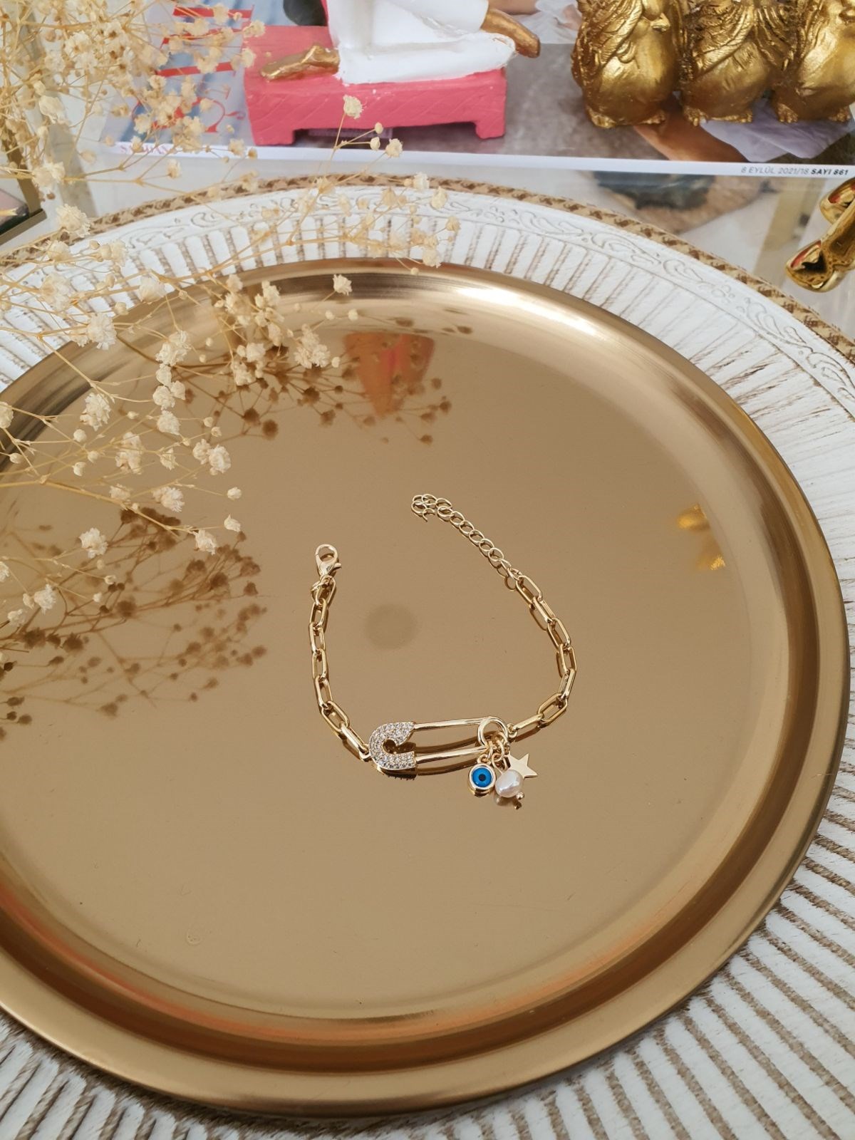 Çengel Model Nazar İnci Ve Yıldız Sallantılı Künye Gold