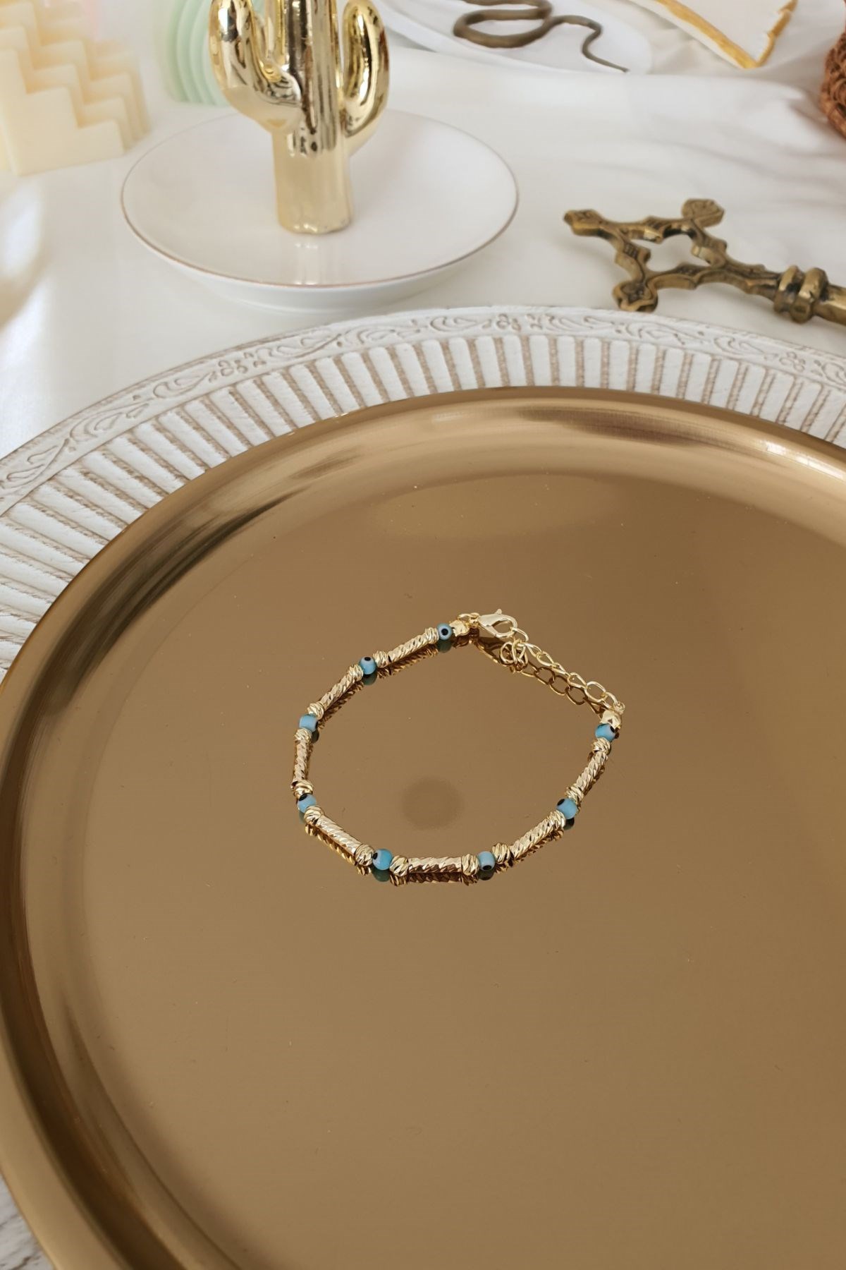 Dorika Boru Model Nazar Bileklik Gold