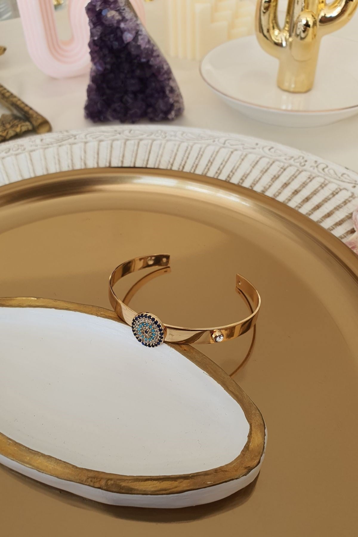 Full Zirkon Taşlı Nazar Model Taş Detaylı Altı Açık Kelepçe Gold