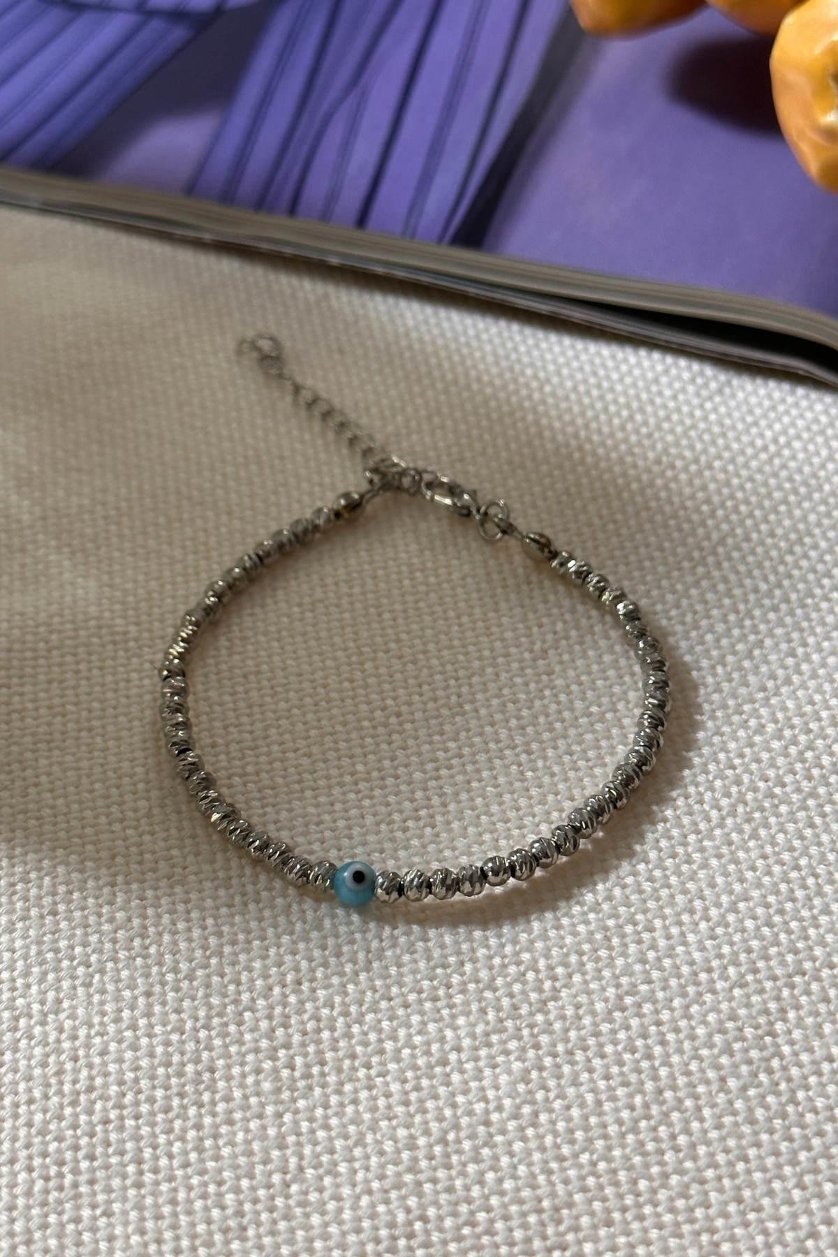 Gümüş Renk Dorika Nazar Detaylı Bileklik