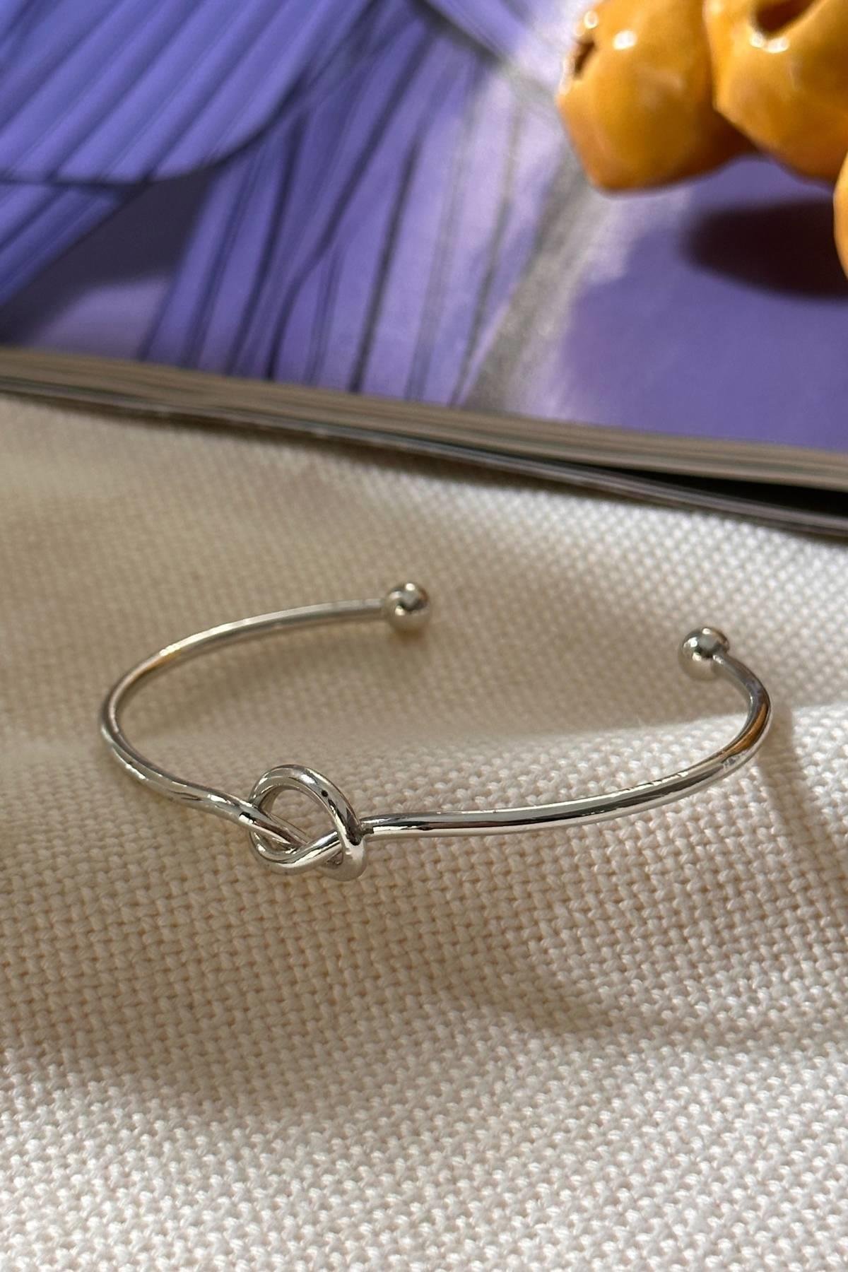 Gümüş Renk Düğüm Kelepçe