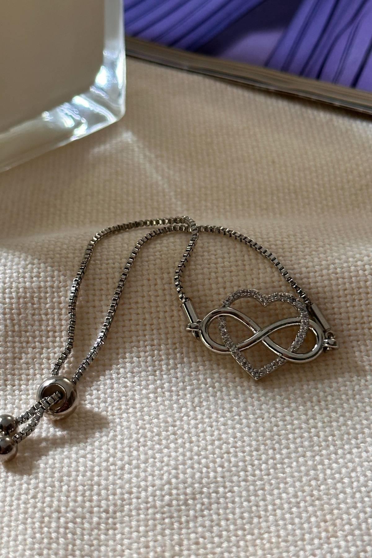 Gümüş Renk Kalp Sonsuzluk Model Asansör Ayarlı Bileklik