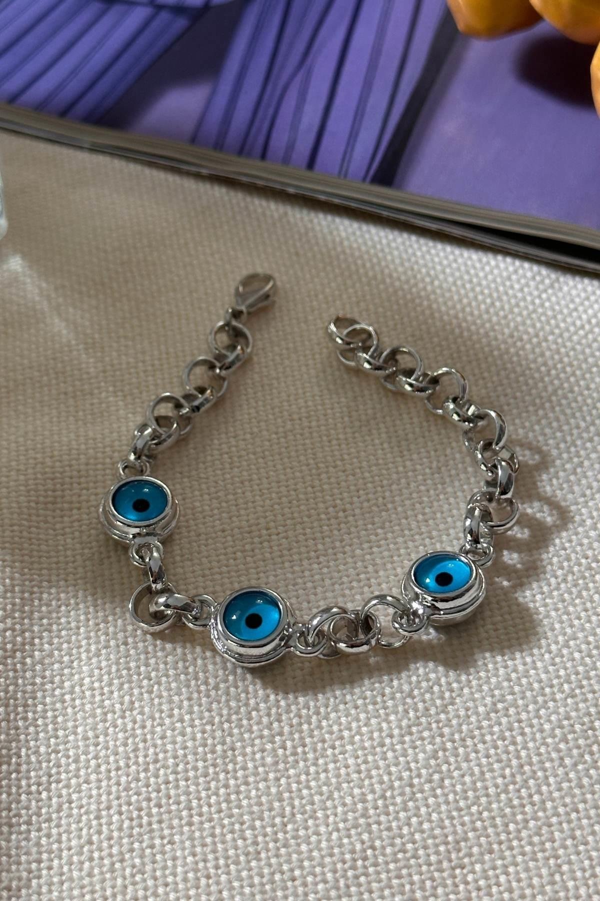 Gümüş Renk Nostalji Nazar Bileklik