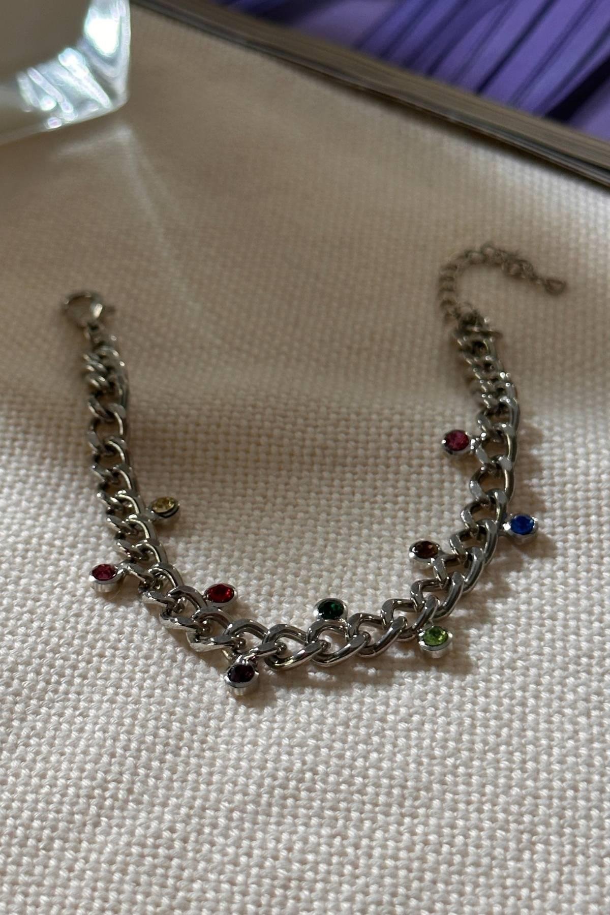 Gümüş Renk Renkli Zirkon Taşlı Bileklik