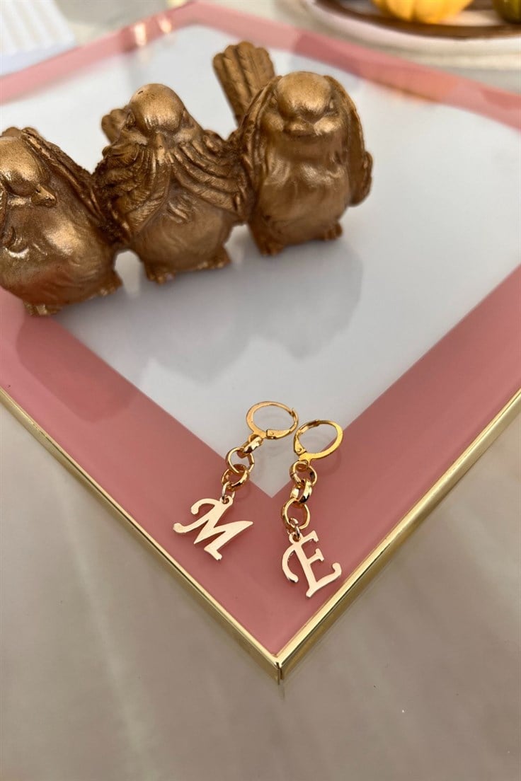 Harfleri Seçilebilir Zincir Küpe Gold