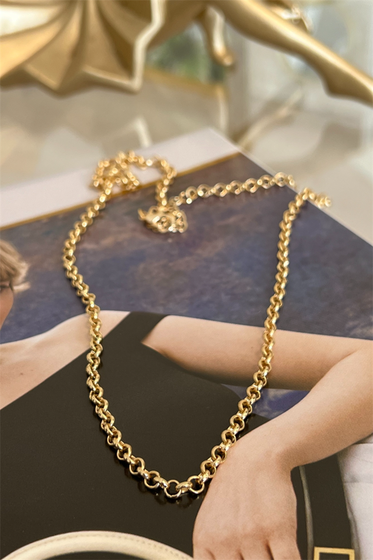 İnce Zincirli Kolye