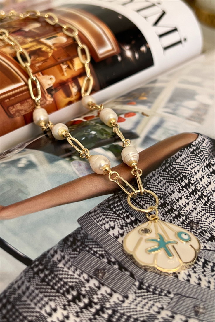 İnci Model Midye Salllantılı Kolye Gold