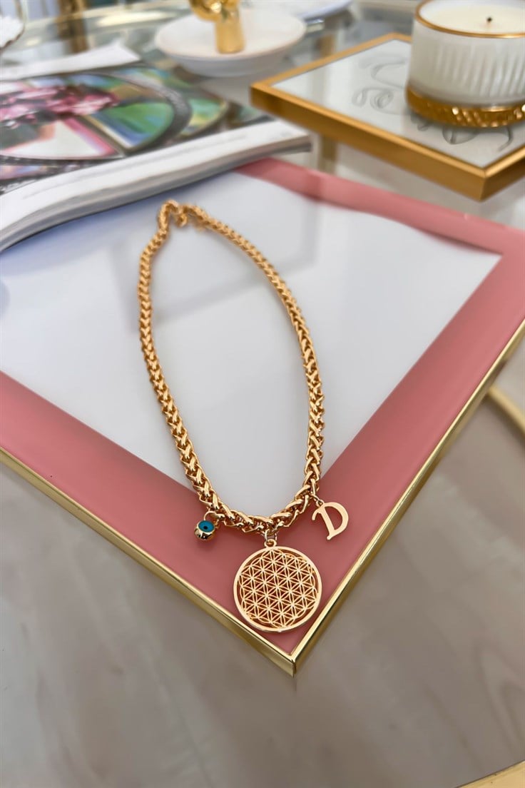 Kalın Örgü Zincir Model D Harf ve Nazar Sallantılı Yaşam Çiçeği Kolye Gold