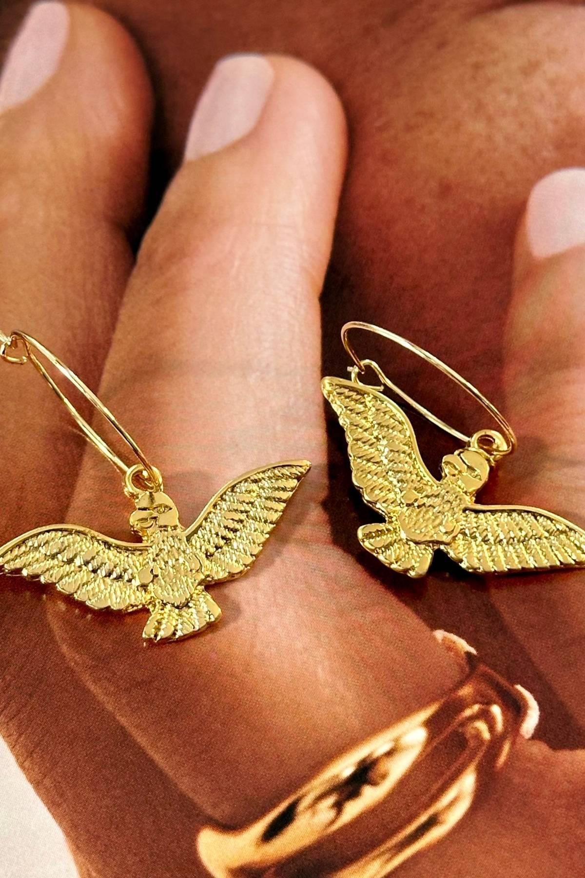 Kartal Figürlü Küpe