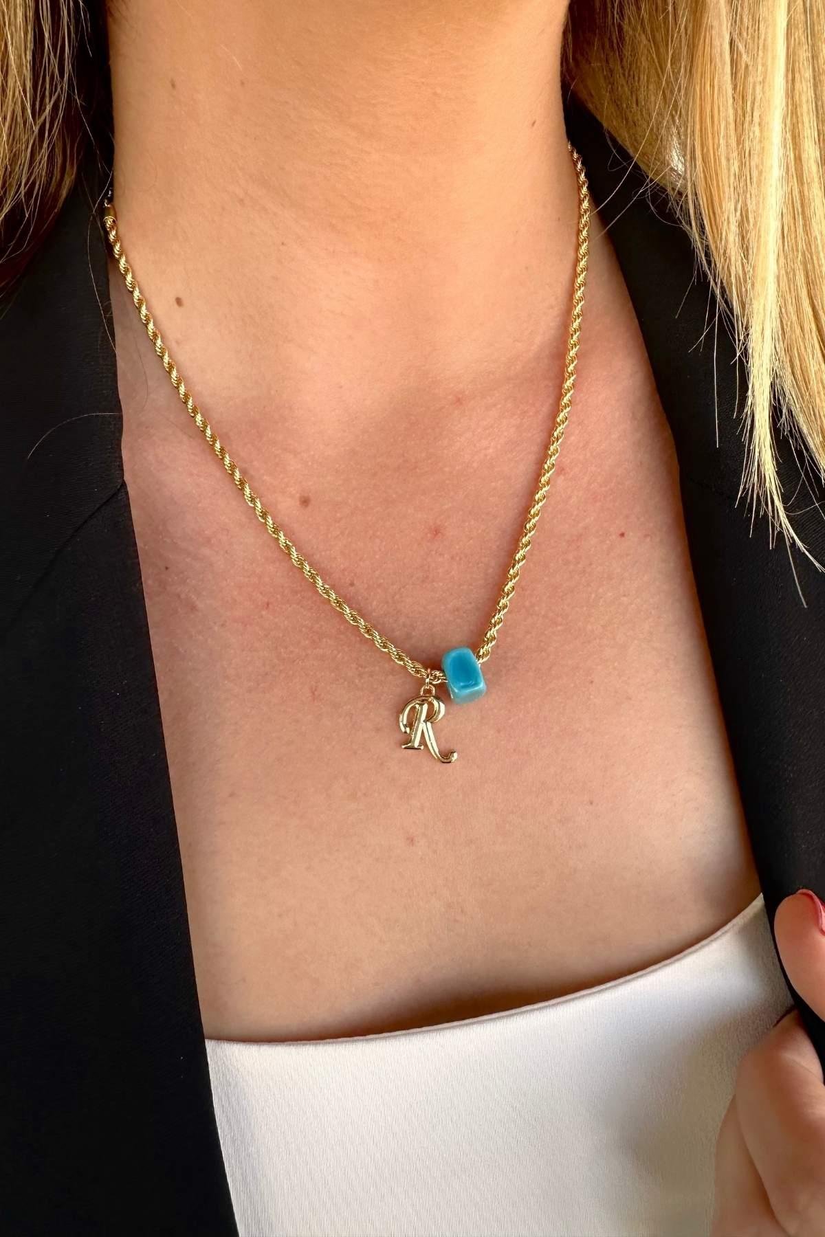 Kişiye Özel Harfli Altın Kaplama Nostalji Cam Boncuklu R Harf Burgu Zincir Kolye