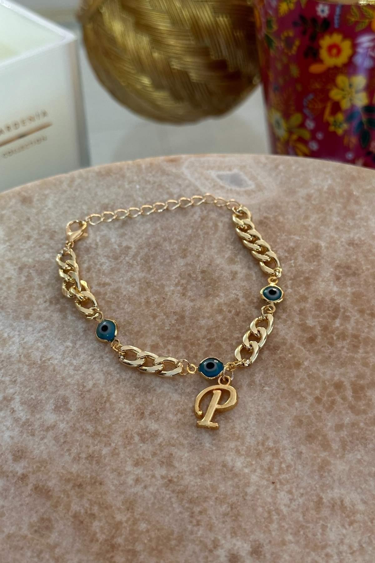 Kişiye Özel Harfli Altın Kaplama Üç Nazarlı P Harf Zincir Bileklik