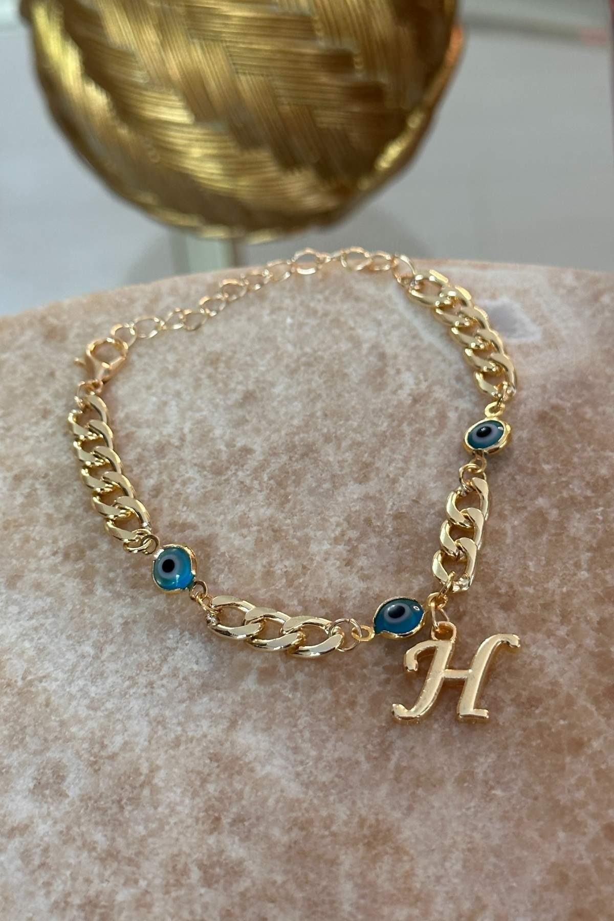 Kişiye Özel Harfli Altın Kaplama Üç Nazarlı H Harf Zincir Bileklik