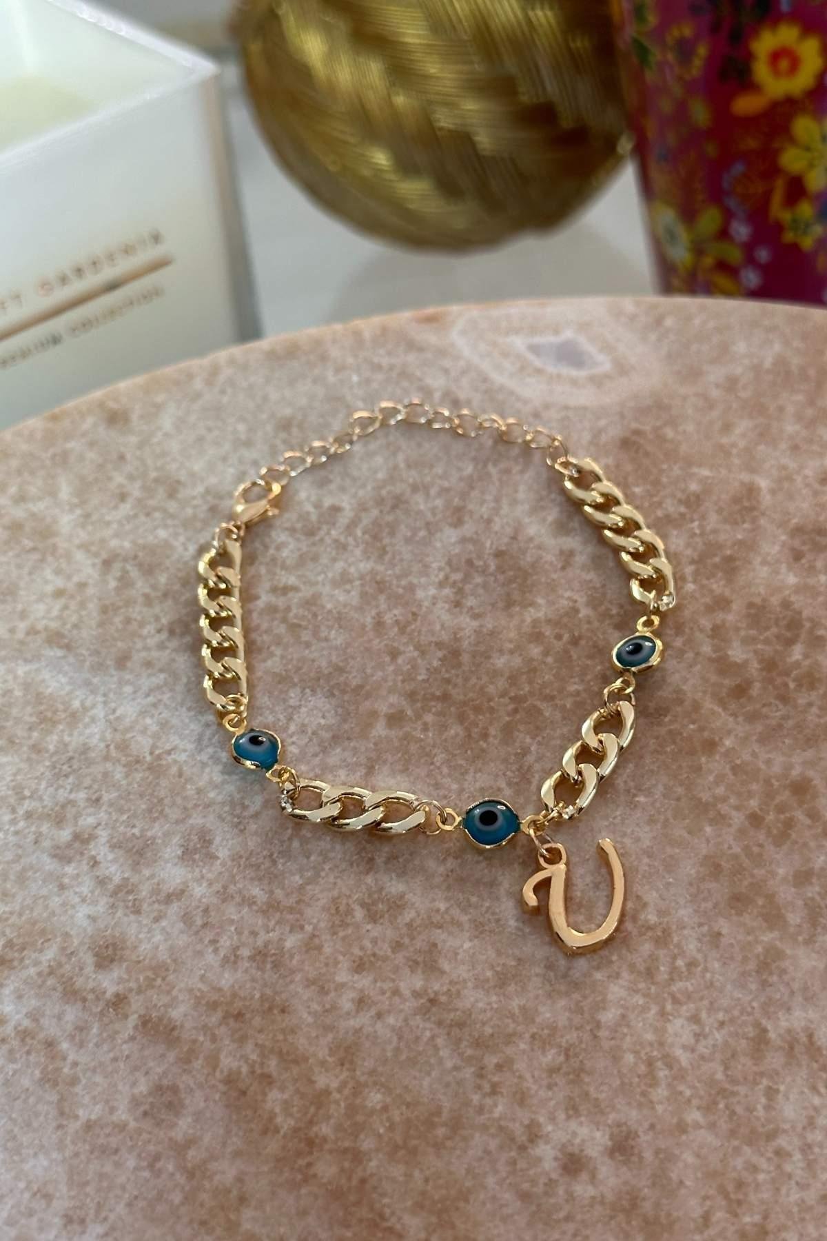 Kişiye Özel Harfli Altın Kaplama Üç Nazarlı U Harf Zincir Bileklik