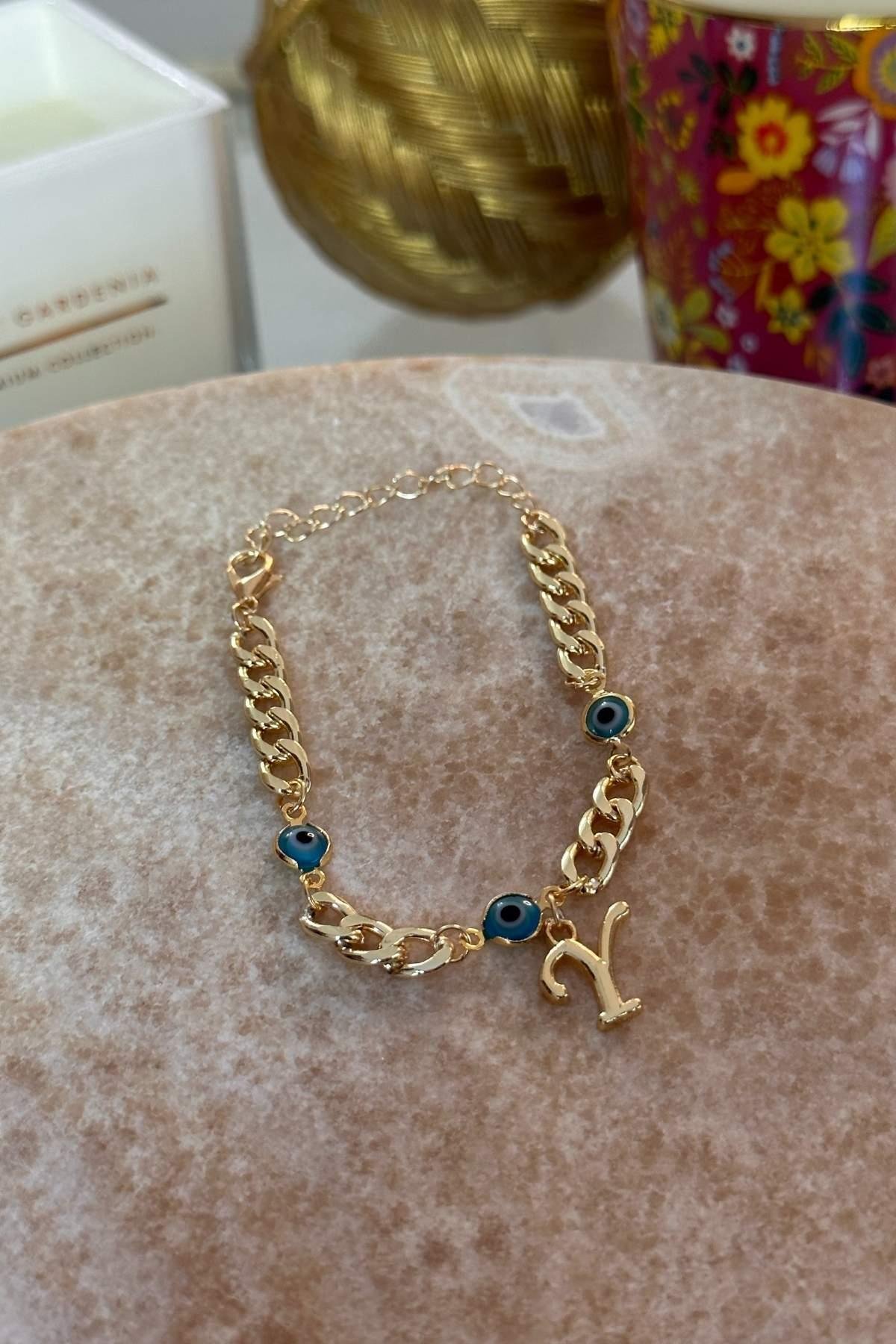 Kişiye Özel Harfli Altın Kaplama Üç Nazarlı Y Harf Zincir Bileklik