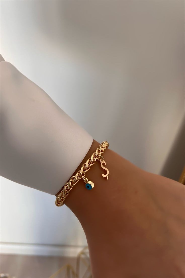 Kişiye Özel Kalın Zincir Model Ş harfli ve Nazarlı Bileklik Gold