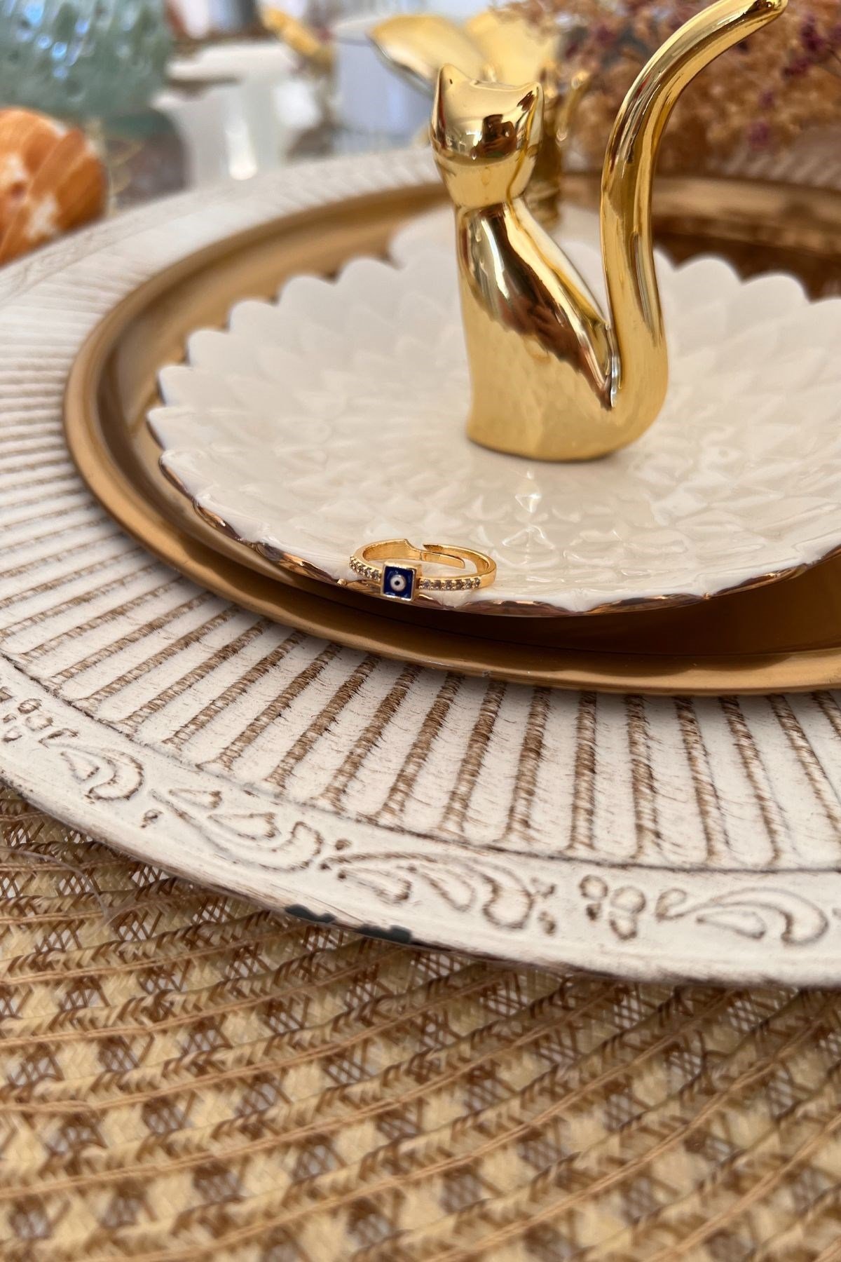 Lacivert Mineli Göz Model Kare Yüzük Gold