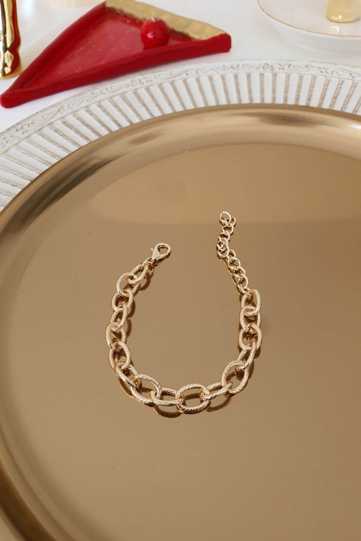 Lazer Kesimli Düz Zincir Bileklik Gold