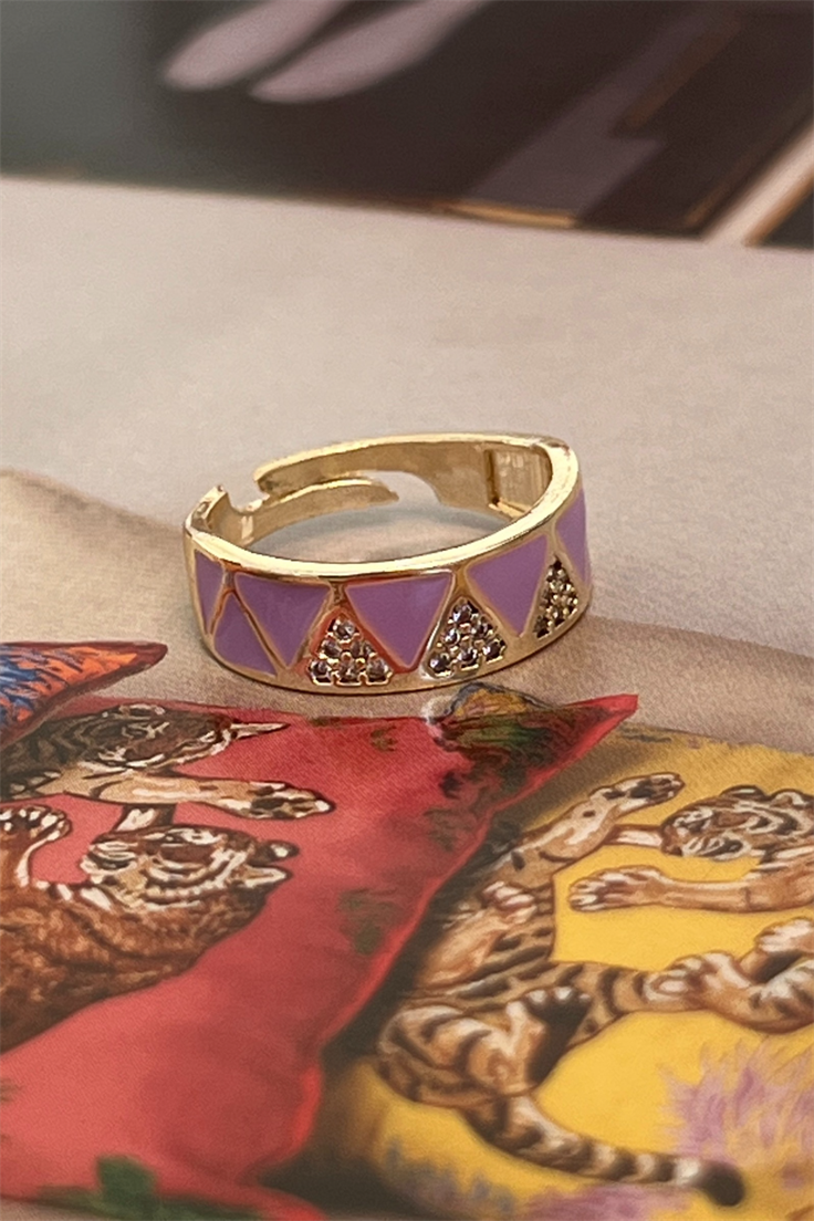 Lila Renk Mineli Zigzag Model Zirkon Taşlı Yüzük Gold