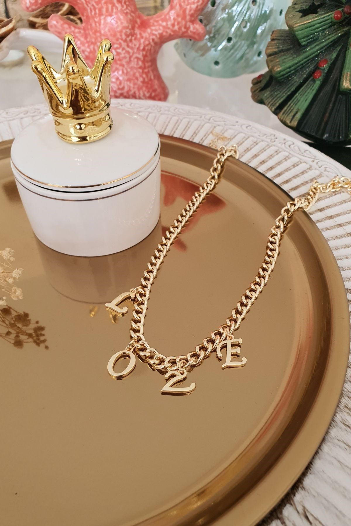 Love Yazılı Zincir Kolye Gold