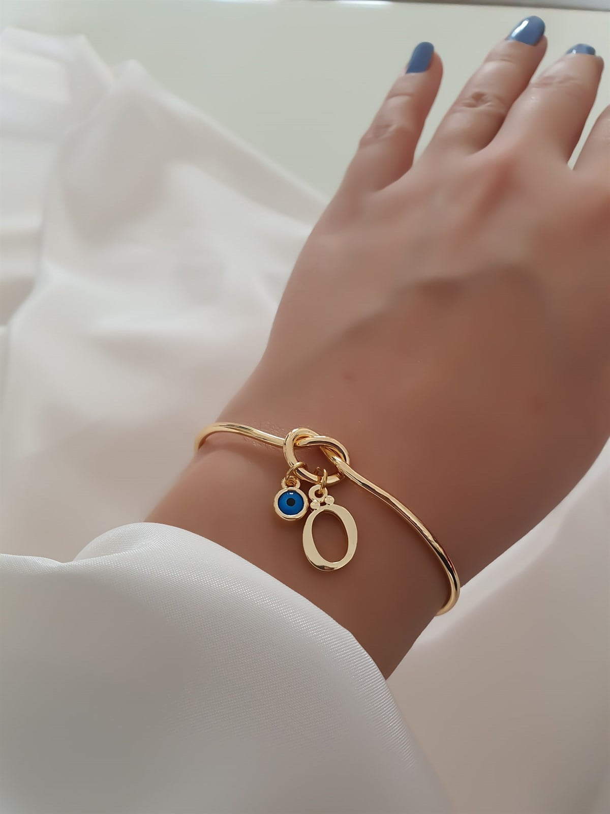 Ö Harfli ve Nazar Sallantılı Düğüm Bilezik Gold