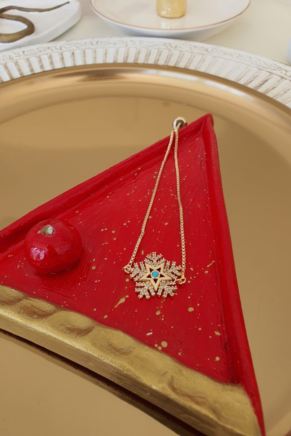 Ortası Mavi Zirkon Taşlı Kar Tanesi Model Asansör Ayarlı Bileklik Gold