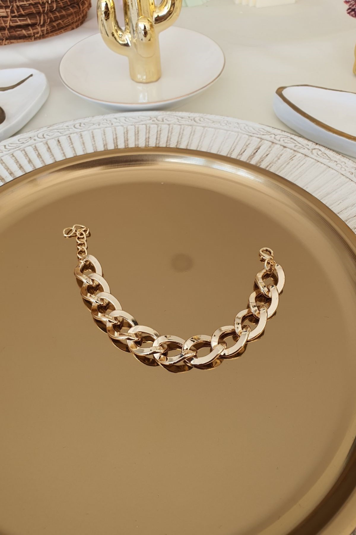 Oval Model Zincir Bileklik Gold