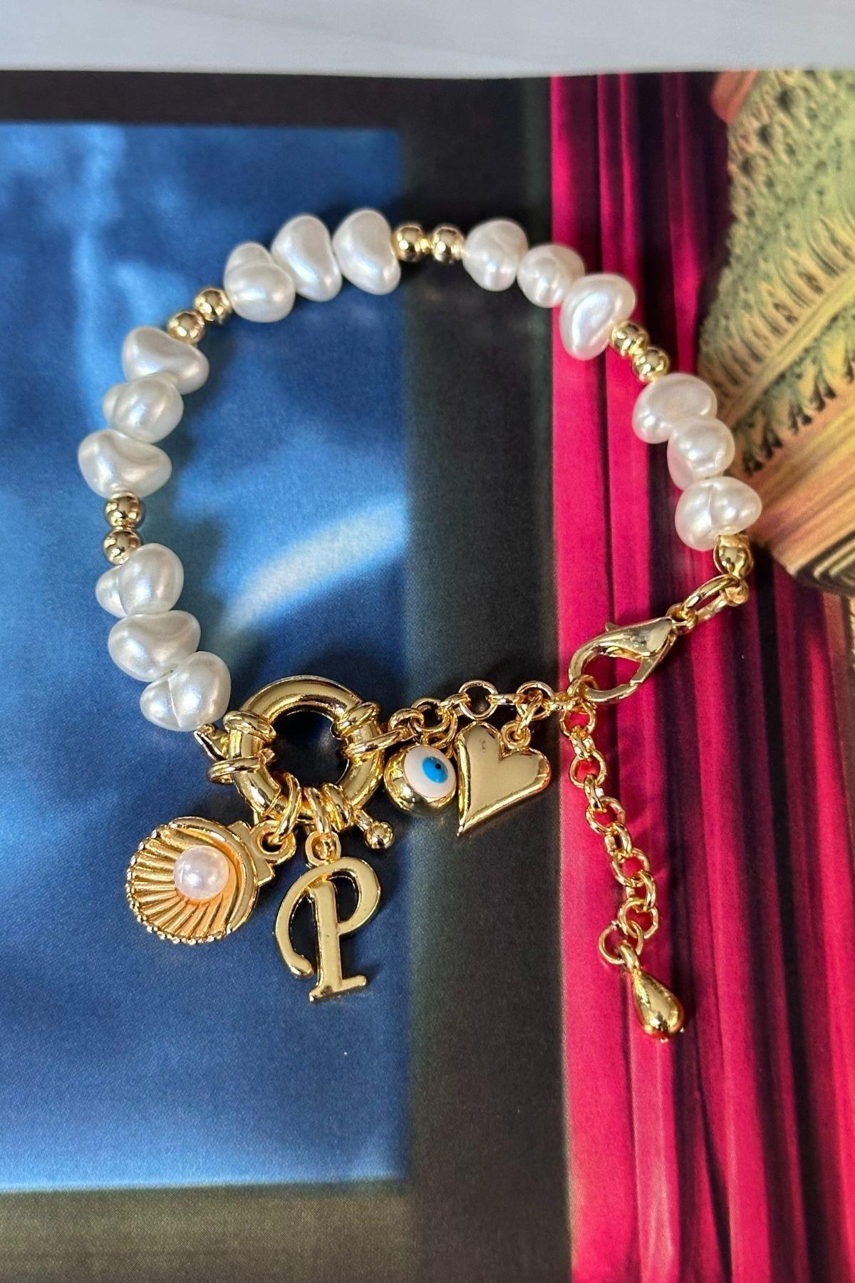 P Harfli İnci Model İstiridye,Nazar ve Kalp Sallantılı Tasarım Bileklik