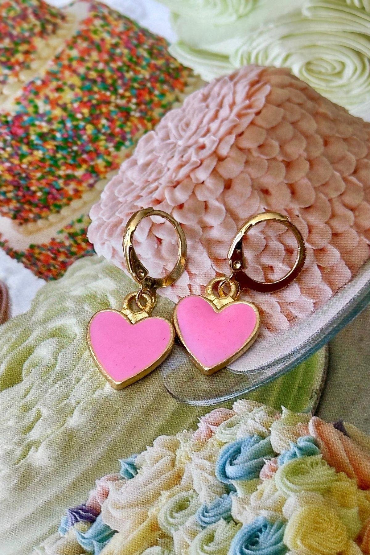 Pembe Kalp Model Küpe