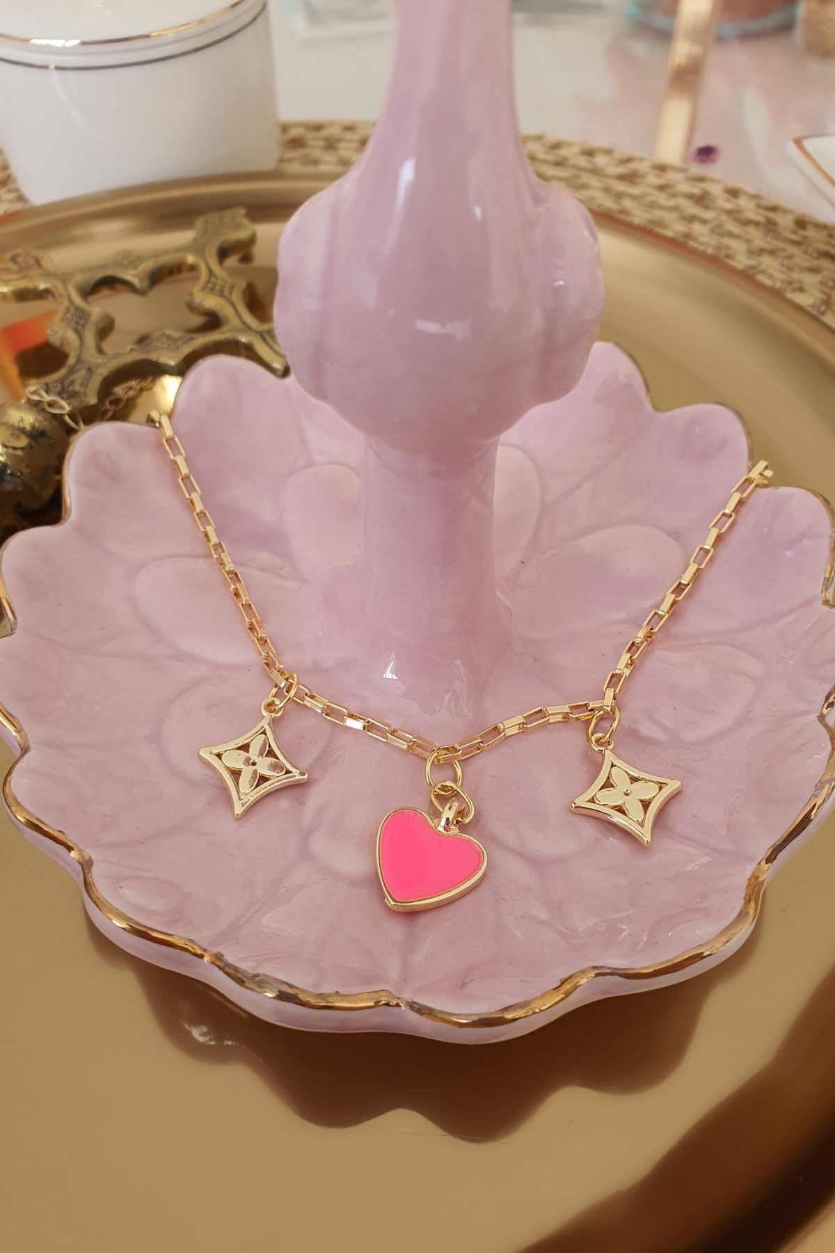 Pembe Kalpli Vintage Halhal Gold