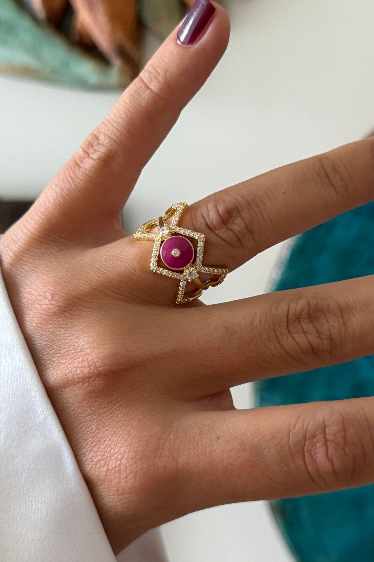 Pembe Taşlı Zirkon Taşlı Yüzük